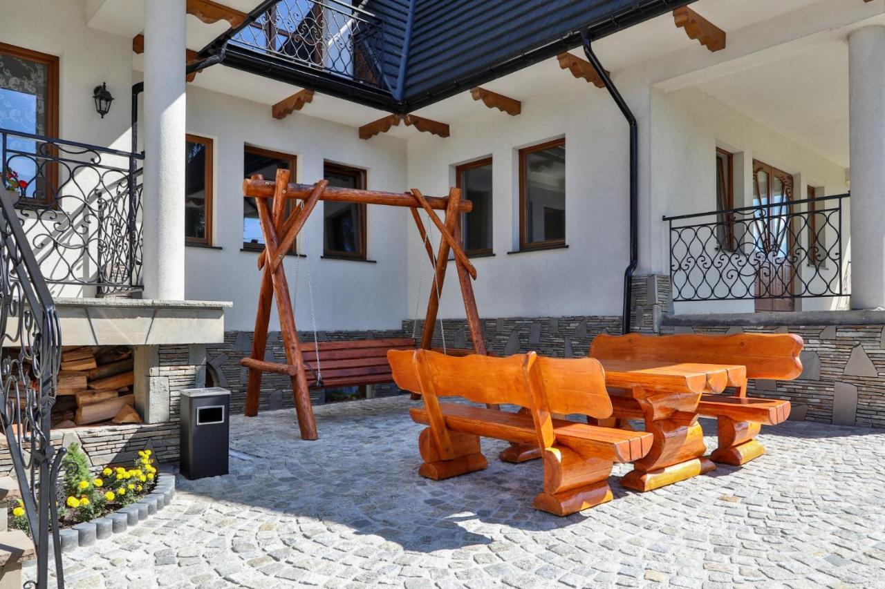 Pokoje Goscinne Roztoka Poronin Kültér fotó